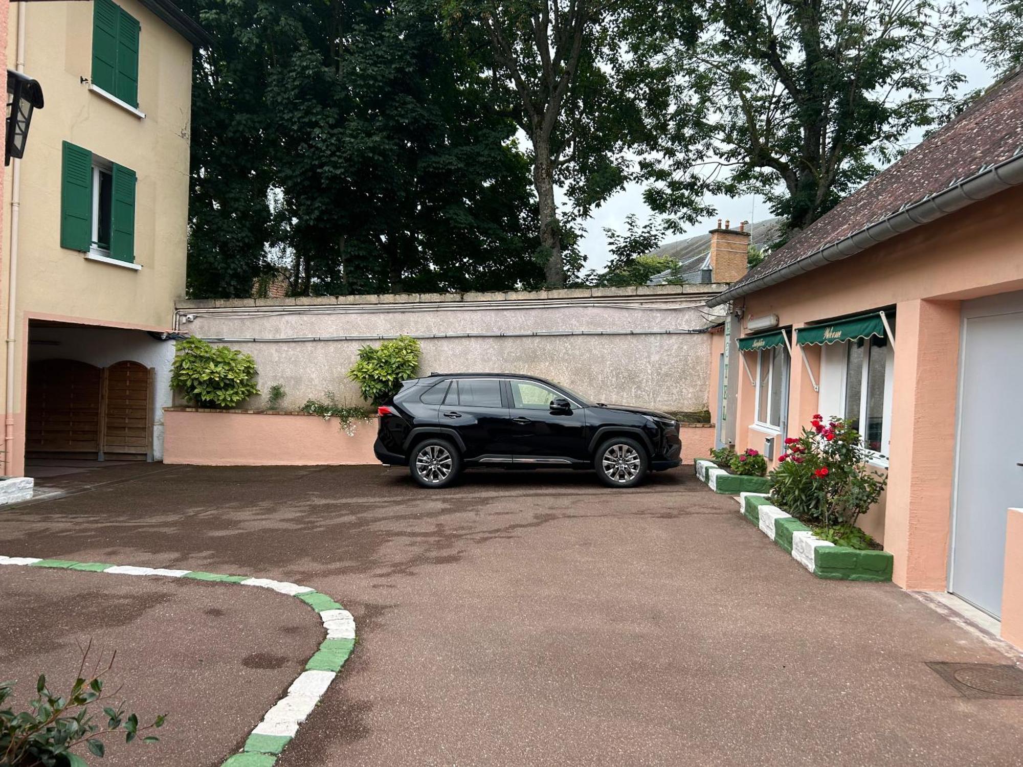 Hotel St Charles Rambouillet Kültér fotó