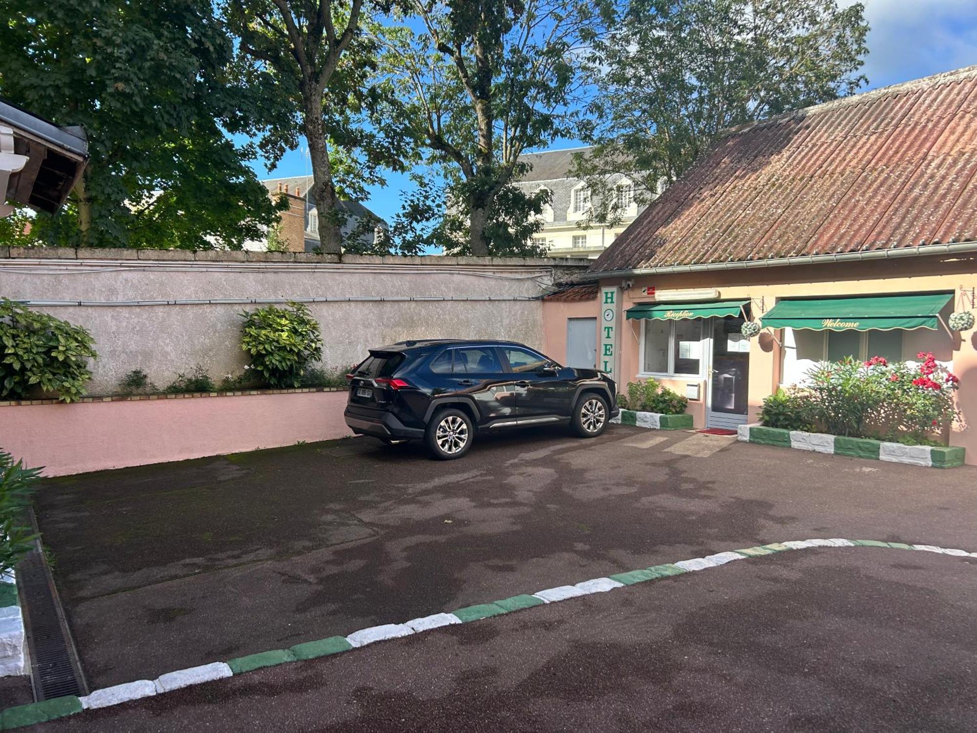 Hotel St Charles Rambouillet Kültér fotó